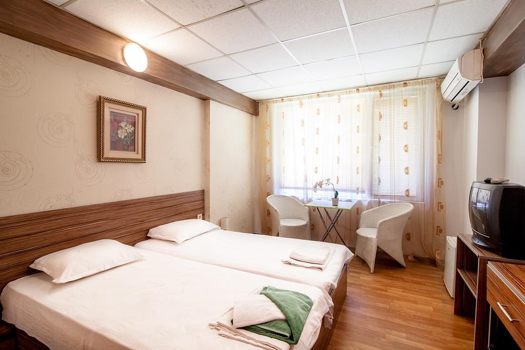 Hotel Zara Rooms Stara Zagora Extérieur photo